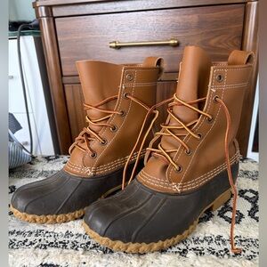 L.L. Bean boots size 8, excellent used condition